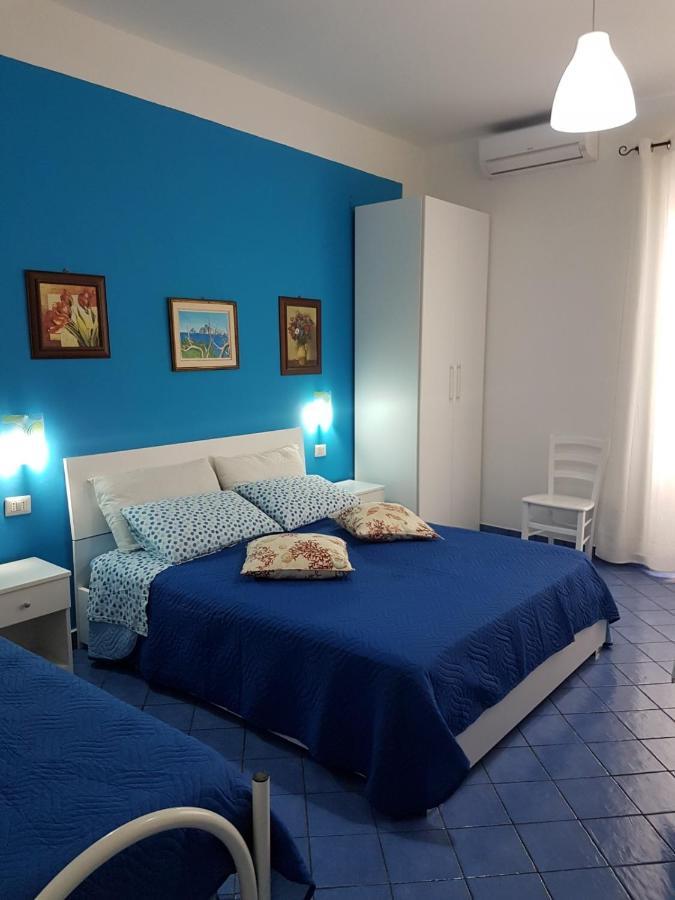 Апартаменты Lipari Centro Storico Flat 6 Mins From Port Экстерьер фото